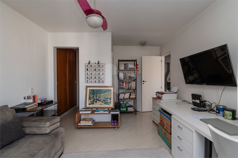 Foto REO30858