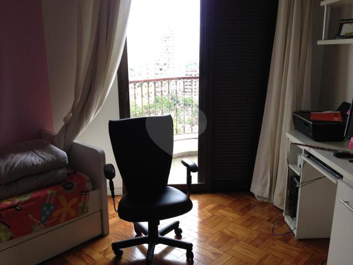 Foto REO30905