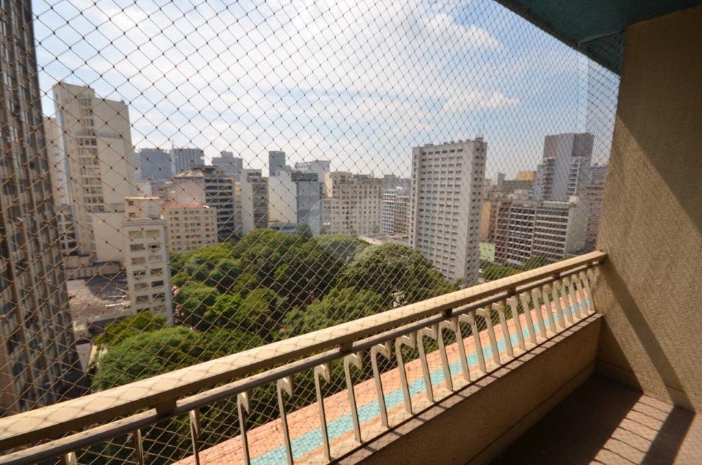 Venda Apartamento São Paulo República REO309595 20