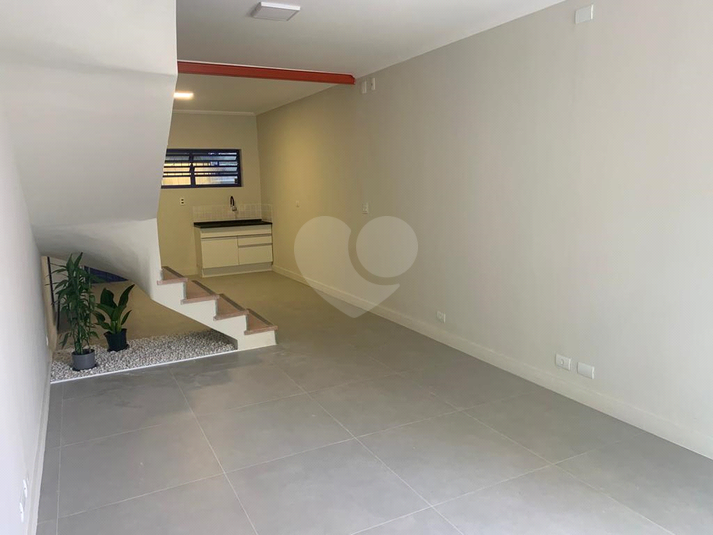 Foto REO309704