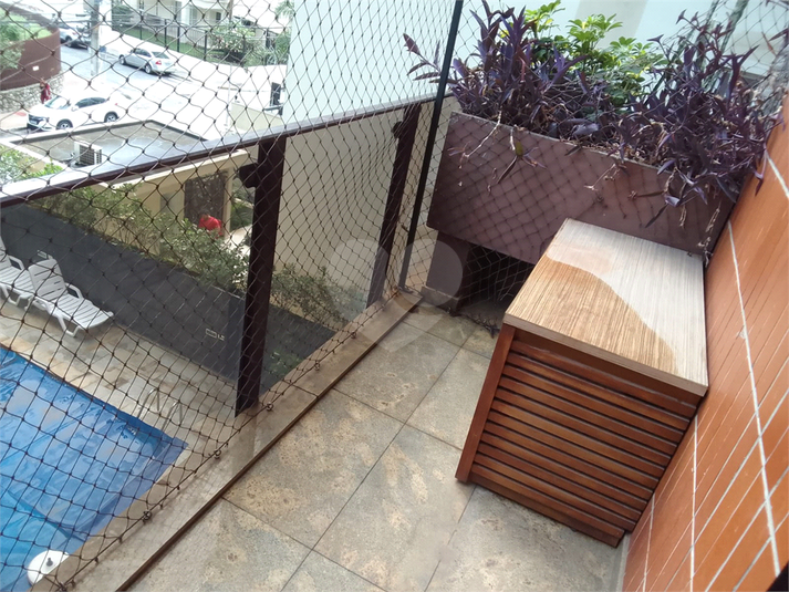 Foto REO309848