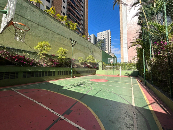Foto REO310256