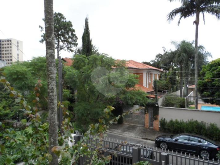 Venda Casa de vila São Paulo Pacaembu REO310688 37