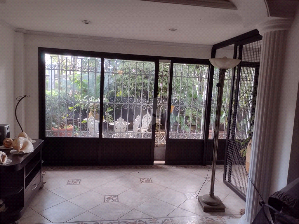 Venda Casa de vila São Paulo Pacaembu REO310688 63