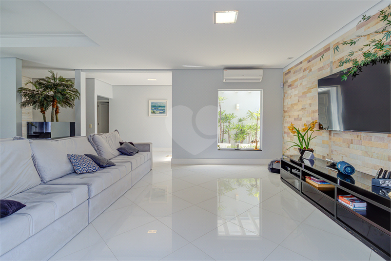 Foto REO310716