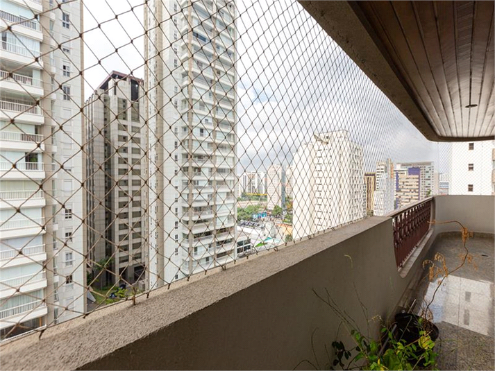 Foto REO313054