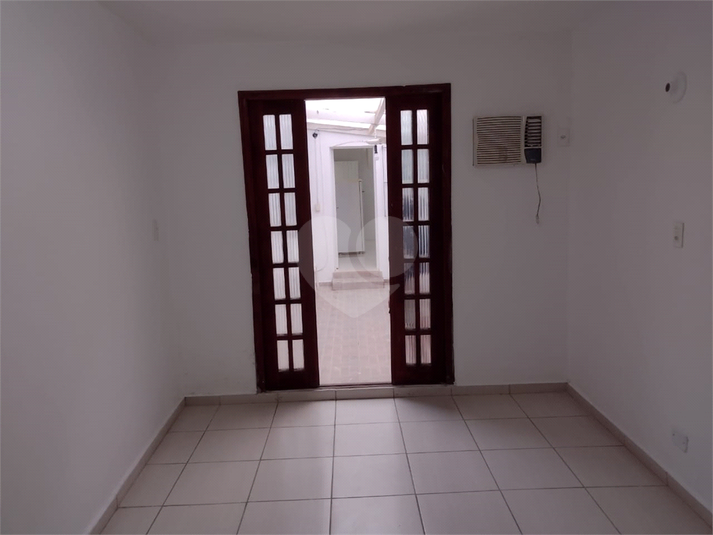 Foto REO314720