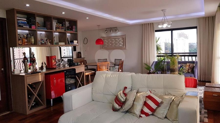 sala 1o ambiente
