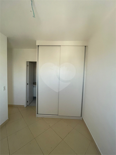 Foto REO314907