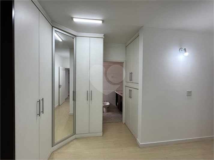 Foto REO317939