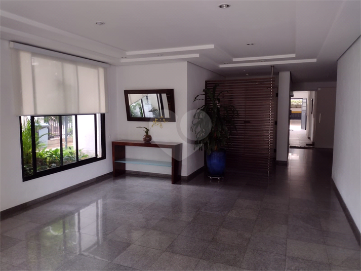 Foto REO318449