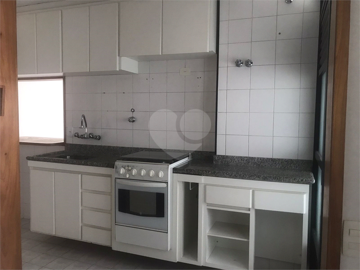 Foto REO318449