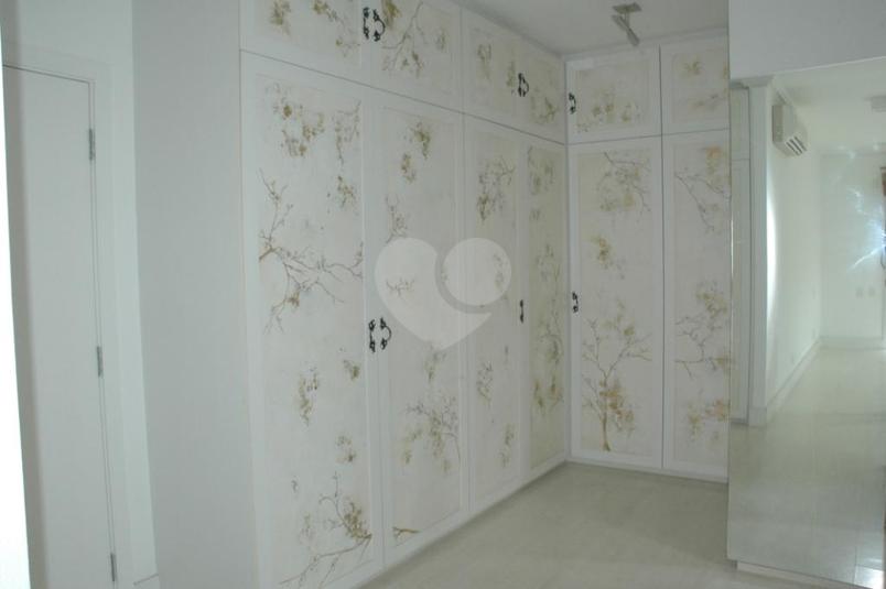 Foto REO318495