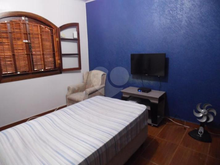 Foto REO318840