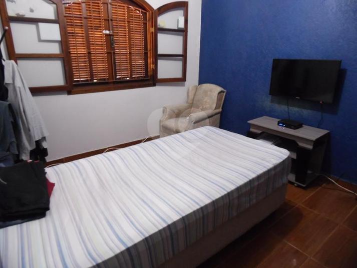 Foto REO318840