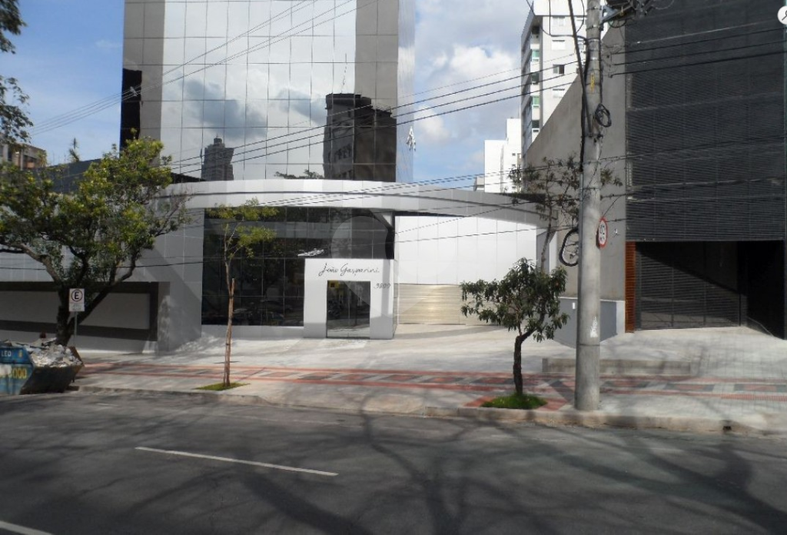 Salas, 295 m² à Venda Região Do Santa Efigênia, Belo Horizonte Lopes