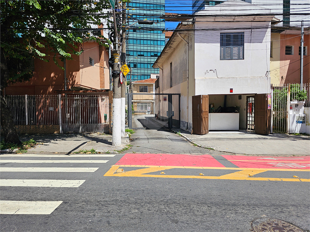 Venda Casa de vila São Paulo Pinheiros REO320625 38