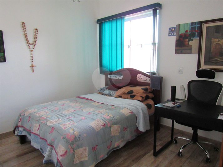 Foto REO321231