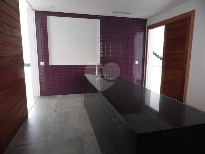 Venda Condomínio Guarujá Jardim Acapulco REO322275 17