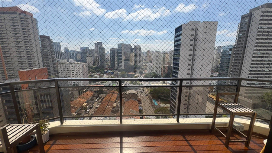 Foto REO322776