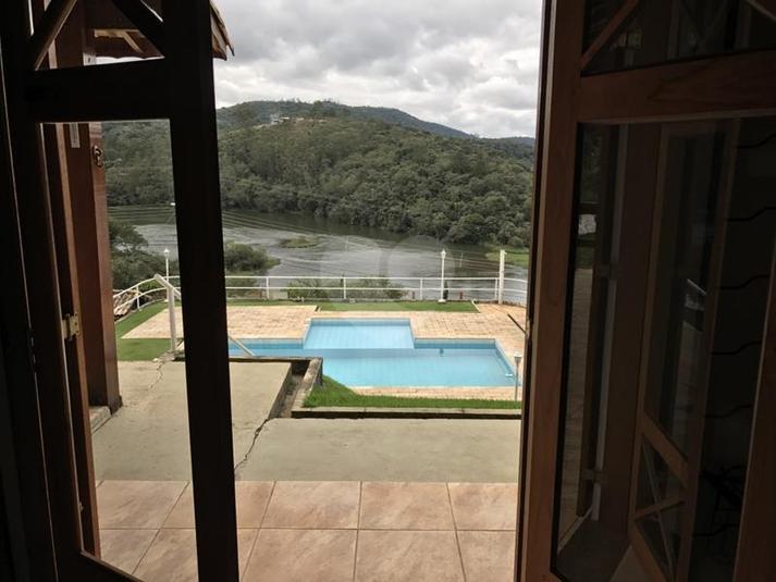 Foto REO322801