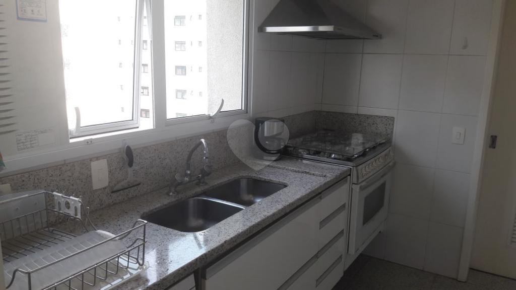 Venda Apartamento São Paulo Aclimação REO323122 8