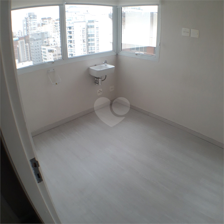 Venda Salas São Paulo Paraíso REO324654 6