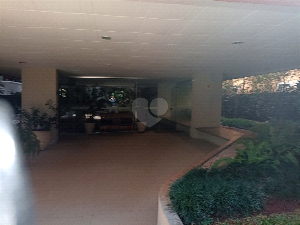 Venda Apartamento São Paulo Cerqueira César REO324817 20