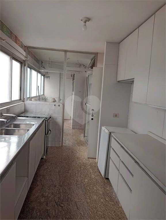 Venda Apartamento São Paulo Cerqueira César REO324817 17