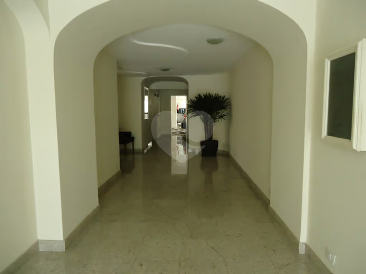 Foto REO325082