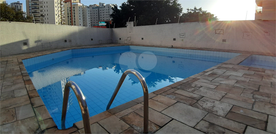 Foto REO325800