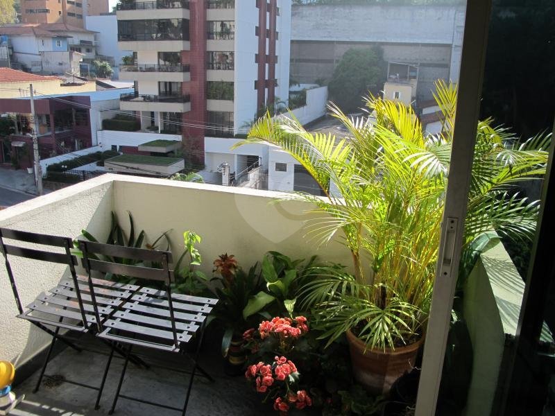 Venda Apartamento São Paulo Real Parque REO32647 4