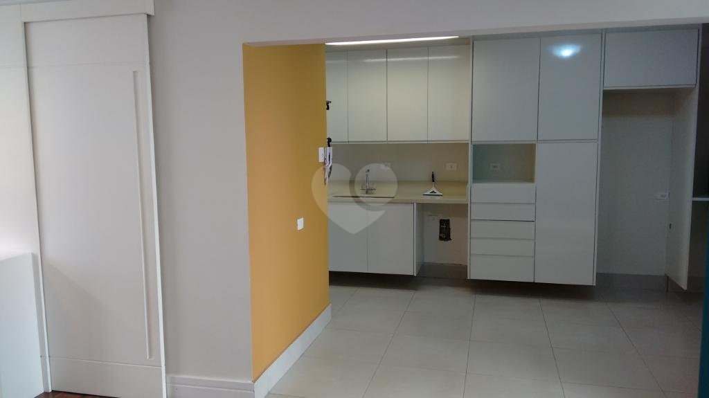 Venda Apartamento São Paulo Alto Da Lapa REO326480 12