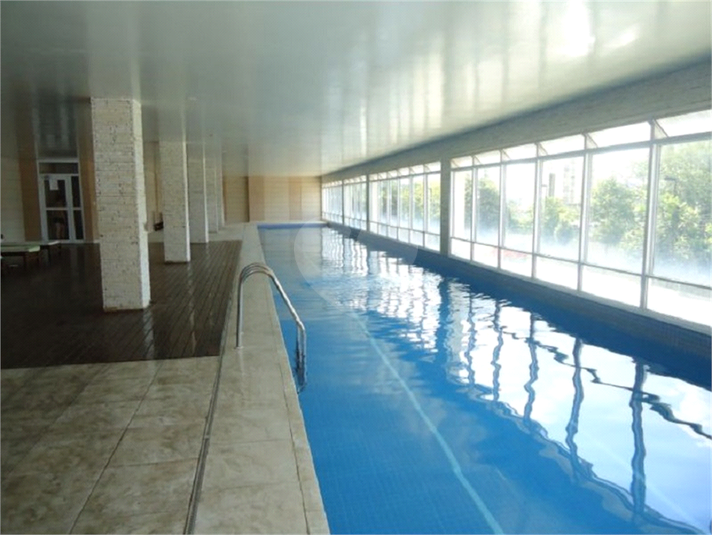 Foto REO326616