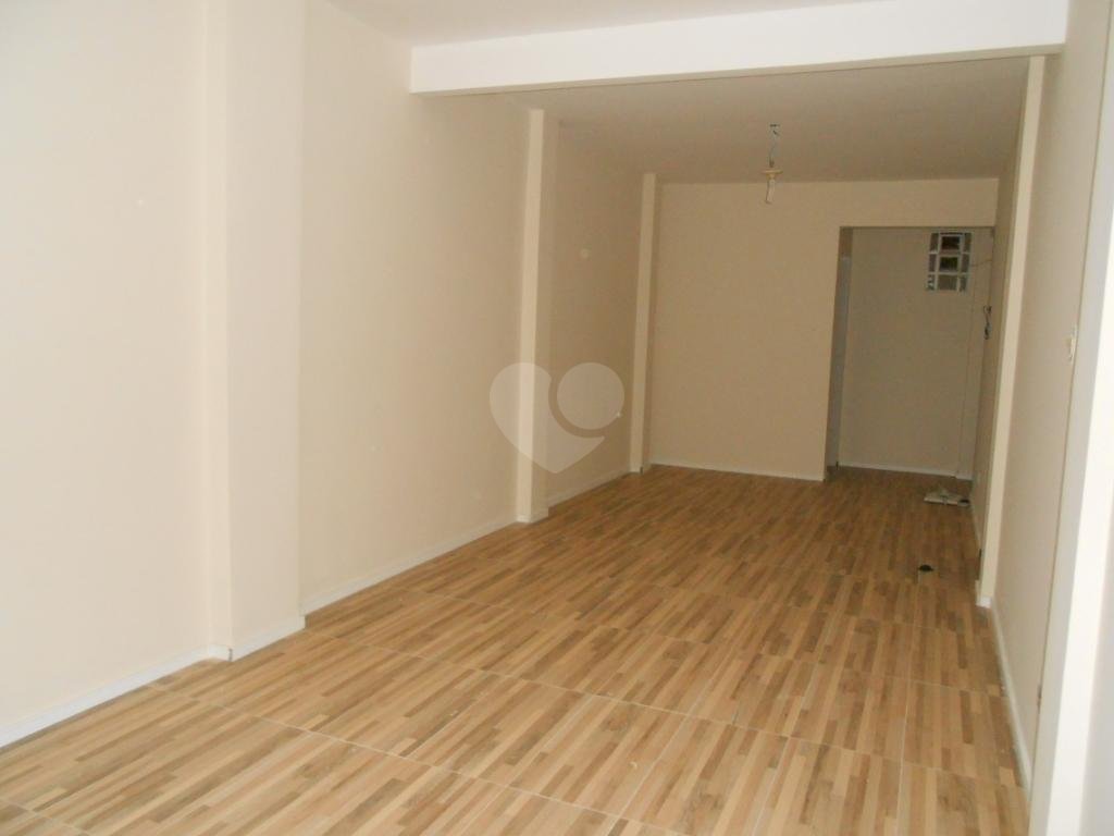 Venda Apartamento São Paulo Liberdade REO326747 4