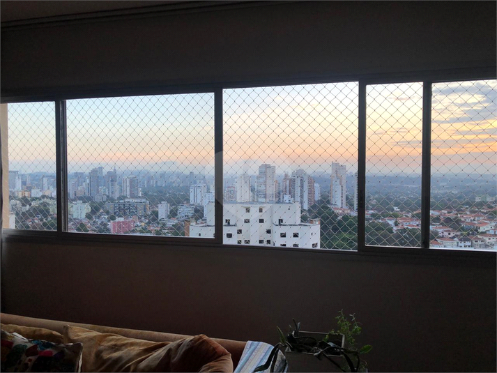 Foto REO326791