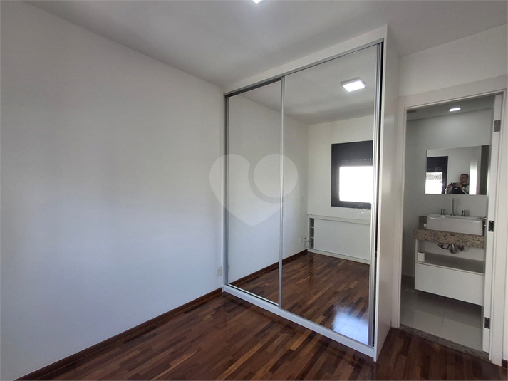 Foto REO326824