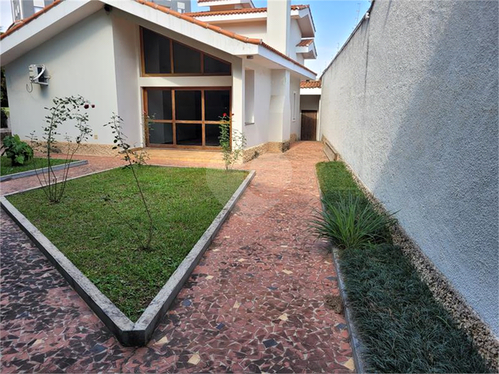 Foto REO328892