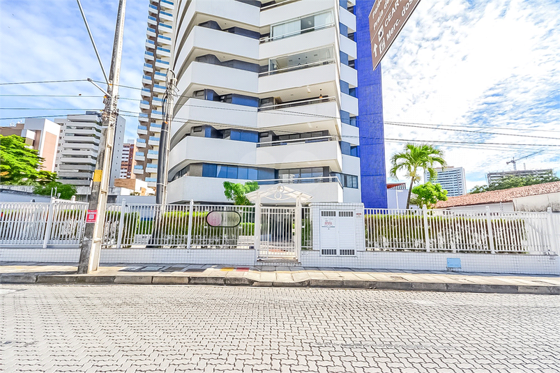 Foto REO329016
