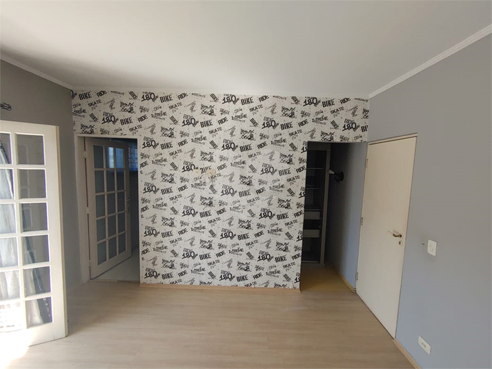 Foto REO330061