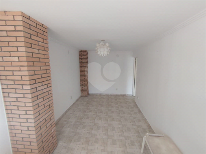 Foto REO330061