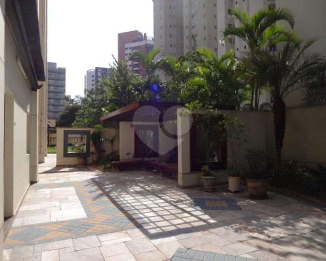 Foto REO33052