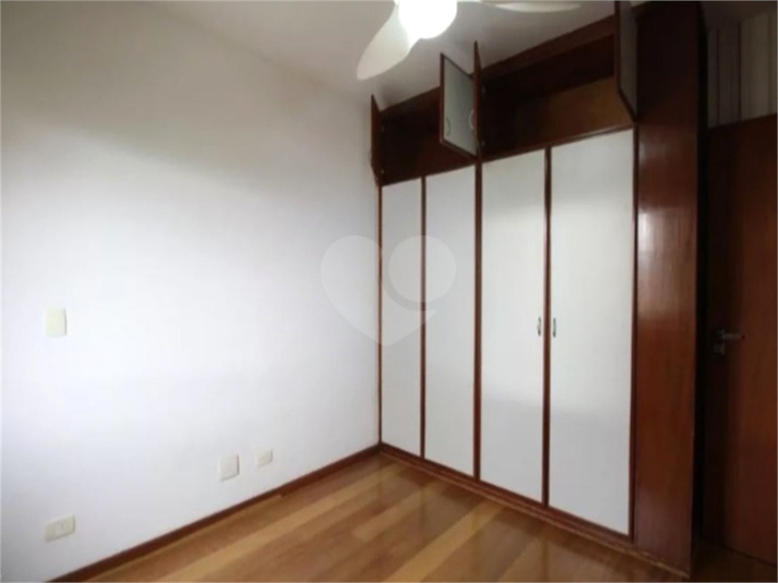 Foto REO331306