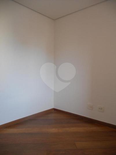 Foto REO331764
