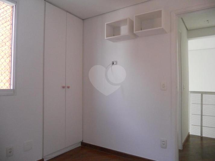 Foto REO331764