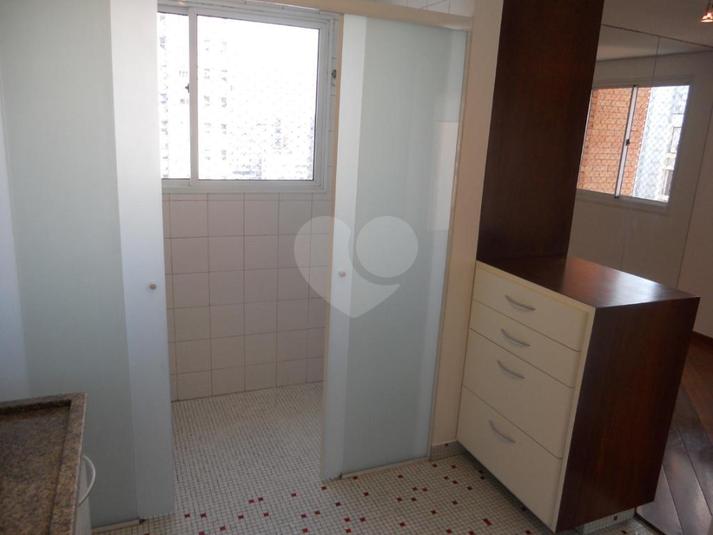 Foto REO331764