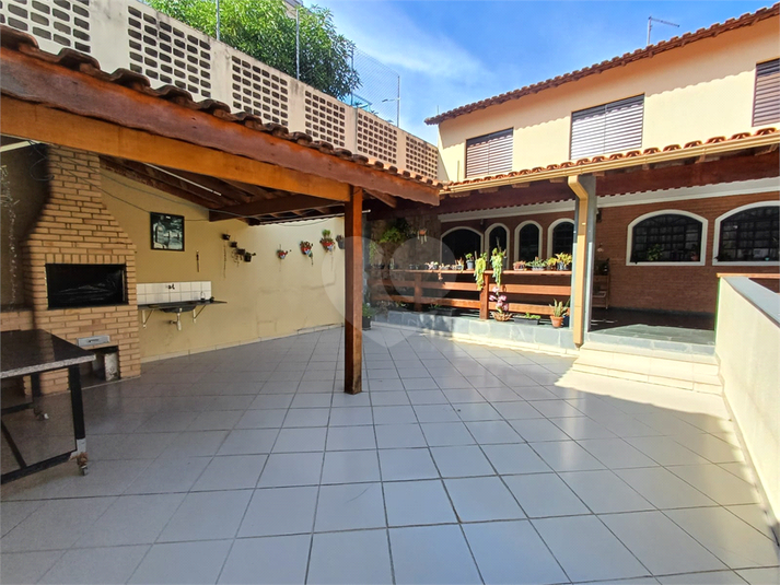 Foto REO331853