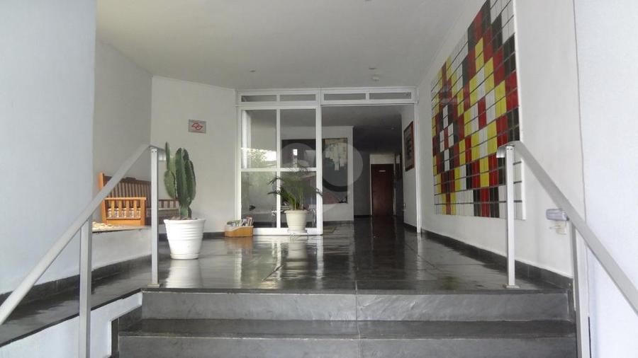 Foto REO331930