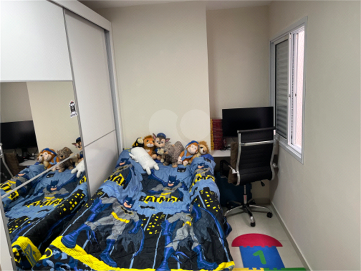 Foto REO332151