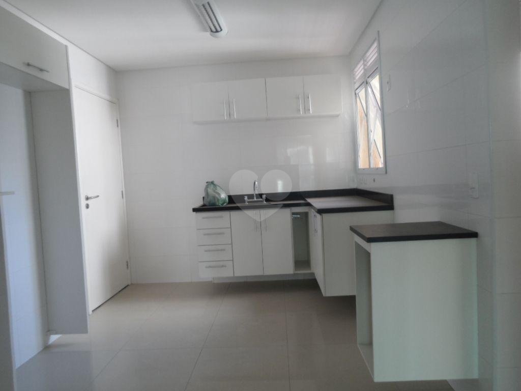 Venda Apartamento São Paulo Santana REO332359 15